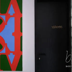 bare-chic-bare-boutique-stays.hotelsvungtau.com/